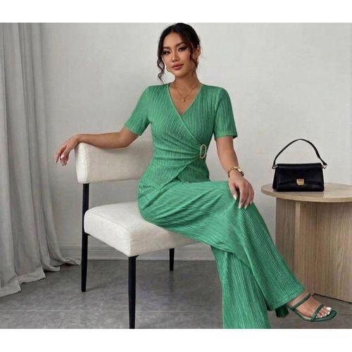 Kadın Toka Detaylı Kruvaze Takım