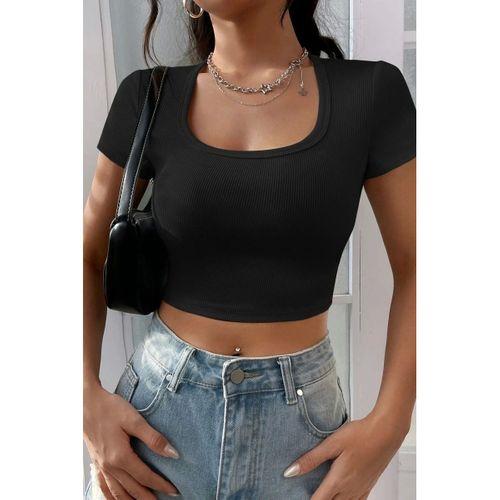 Kadın Siyah Modern Fit Yarım Kol Düz Yaka Crop Top Bluz