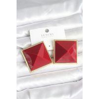 Pirinç Gold Renk Bordo Piramit Model Kadın Küpe