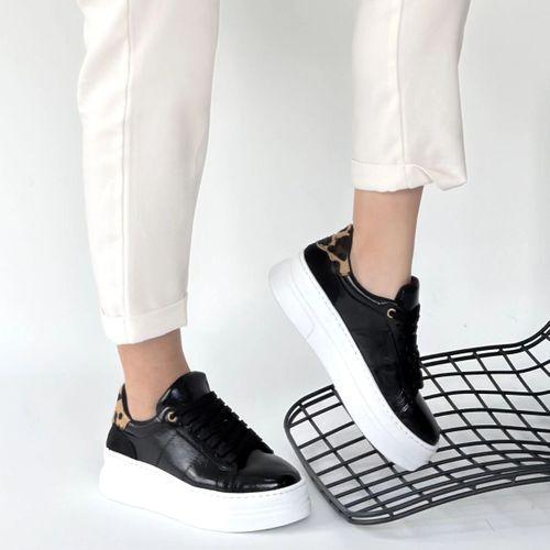 Jetan Siyah Rugan Bağcıklı Spor Ayakkabı