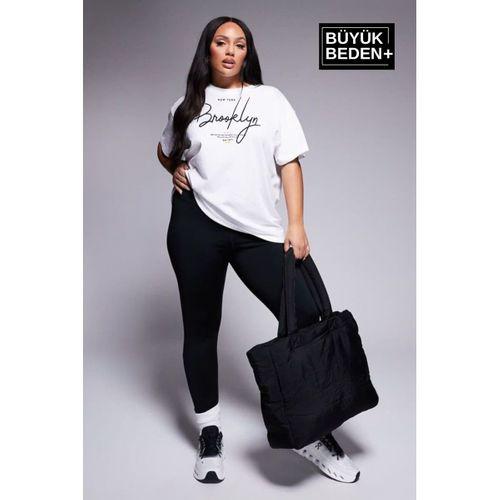 Kadın Büyük Beden El Yazılı Brooklyn Baskılı 3xl-6xl Bisiklet Yaka Tshırt SPR25BTSK510-6