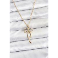 316L Çelik Zincir Gold Renk Fiyonk Model Kadın Kolye