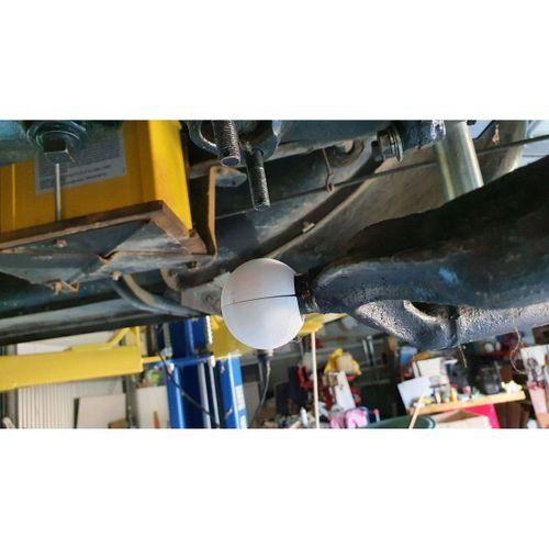 Ford Model Bir ön yarıçaplı çubuk bilyalı ortak çalı değiştirme.