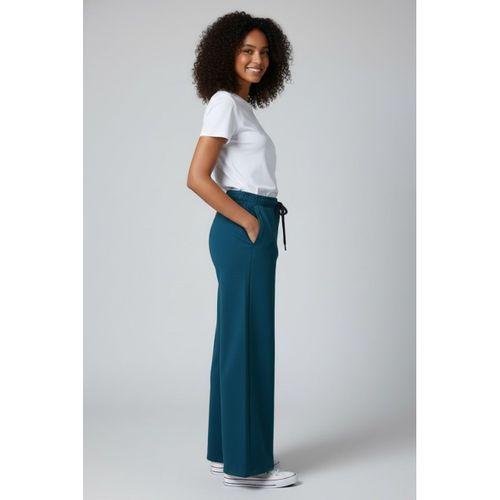 Kadın İki İplik Rahat Kalıp Yüksek Bel Geniş Paça Pantolon SPR26EAK988