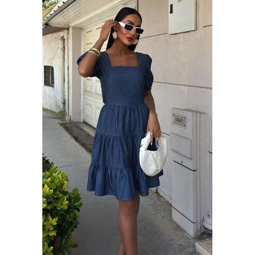 Kare Yakalı Ve Gipe Detaylı Tensel Elbise 2883