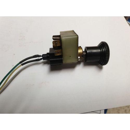 Silecek Anahtarı Ek Kontak 4 Yıkayıcı K Fer Silecek Anahtarı (Bu ürün Sadece Plastik parçadır - Almadan Önce Soru Sorabilirsiniz)