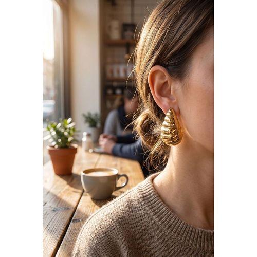316L Çelik Gold Renk Vintage Damla Model Küpe