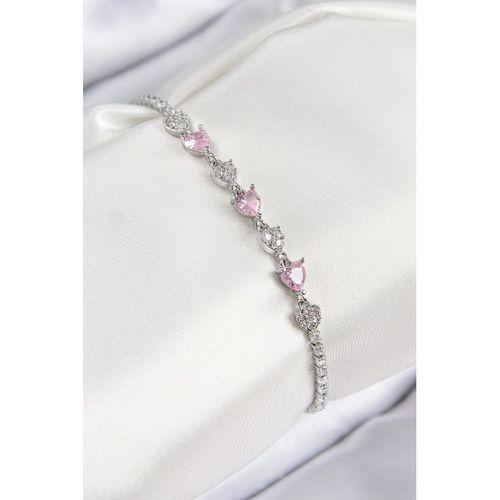 Pirinç Zirkon Taşlı Pembe Kalp Model Gümüş Renk Kadın Bileklik