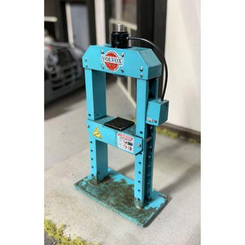 Küçük Ölçekli Hidrolik Pres - 5144141