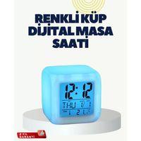 Termometre Ve Takvim Özellikli 7 Renk Değiştiren Küp Alarm Saati