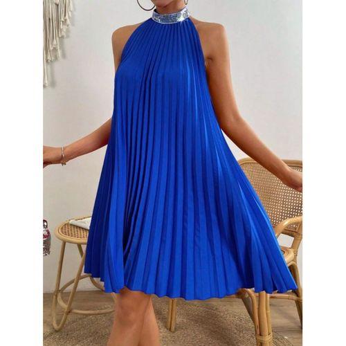 Kadın Balıkçı Yaka Omuzlardan Açık Pılelı Kısa Janjan Krep Elbise