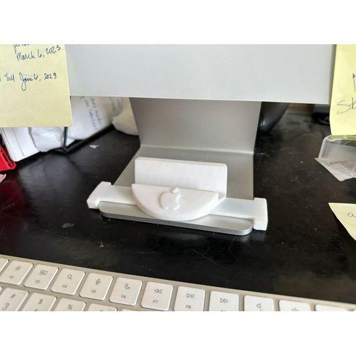 iMac Destekli İphone Standı PLA Baskı 01207