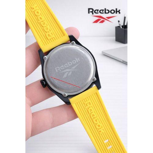 Reebok Silikon Kordon 50 Mt Suya Dayanıklı Spor Kasa 2 Yıl Garantili Erkek Kol Saati RV.BK.G3S