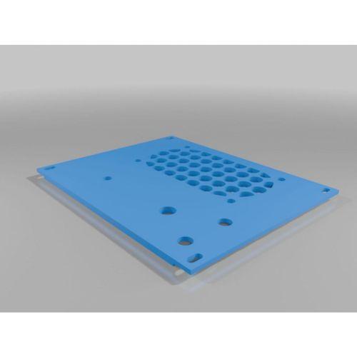 Scrap'ten Eurorack Monitör Ön Paneli (Bu ürün Sadece Plastik parçadır - Almadan Önce Soru Sorabilirsiniz)