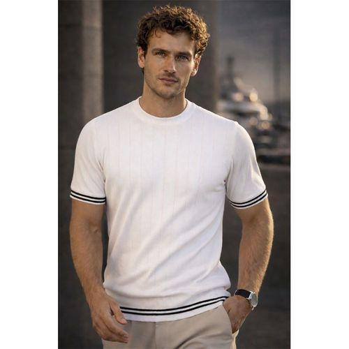 Dale Kolları Şeritli Bisiklet Yaka İnce Triko Örme Regular Fit Erkek T-Shirt - Ekru