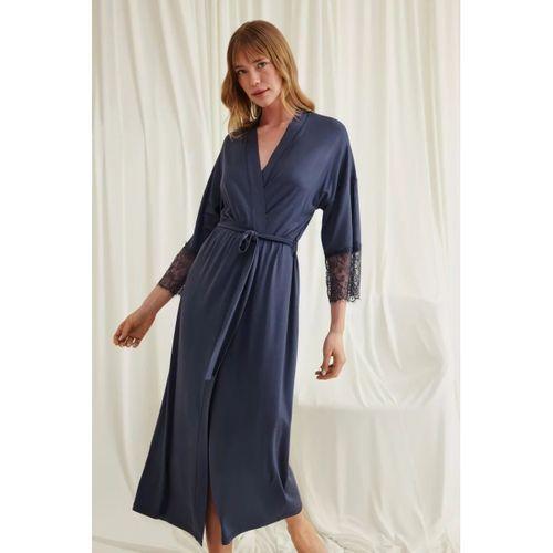 Dantelli Ve Kuşaklı Sabahlık