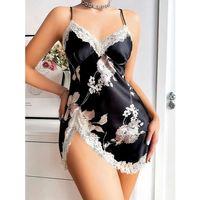 Özel Tasarım Çiçek Desenli İnce Askılı Dantel İşlemeli Sırt Dekolteli Siyah Mini Saten Gecelik