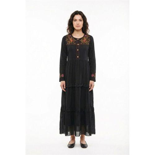 Uzun Kol Zeynep Bisiklet Yaka Nakışlı Uzun Vual Elbise Siyah Syh