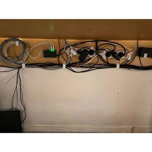 Masa Altı Elektrik Kablosu Tutucu Set 3D Baskı (Bu ürün Sadece Plastik parçadır - Almadan Önce Soru Sorabilirsiniz)