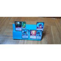 - Oyun Kartı Standı (Bu ürün Sadece Plastik parçadır - Almadan Önce Soru Sorabilirsiniz)