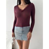 Dantel Detaylı V Yaka Arkası V Yaka Kaşmir Dokulu Uzun Kollu Bluz - Bordo