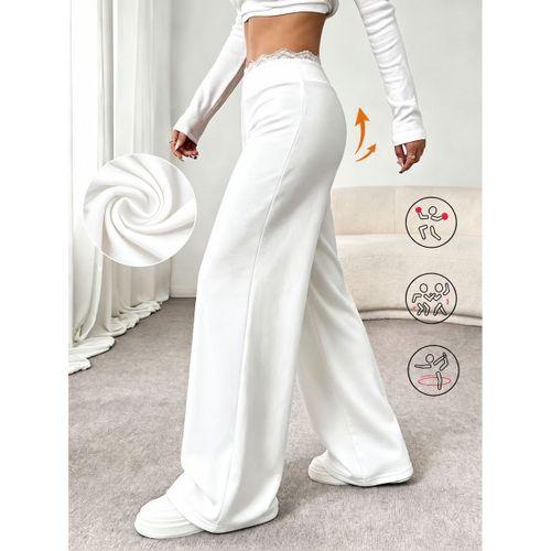 Kadın Yüksekbel Dantelli Paçaya Doğru Geniş Modal Pantolon