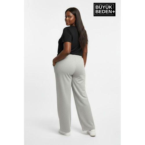 Kadın Büyük Beden BROOKLYN Baskılı Rahat Kesim Paça Reçme İnce Eşofman Altı SPR26EAK952-2