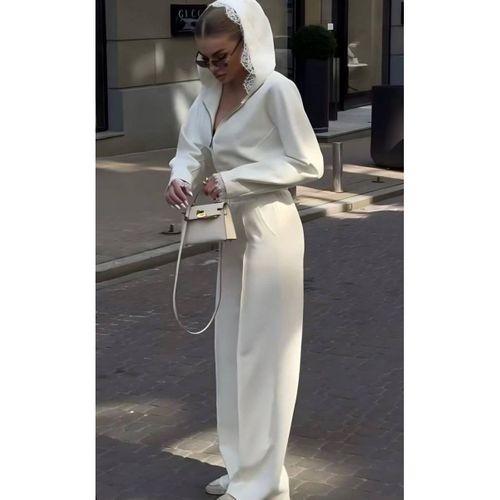 Kadın Dantel Işlemeli Kapüşon Detay Hırka Ve Ispanyol Paça Pantolon Ikili Takım