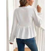 Kadın Uzun Kollu V Dantel Yaka Aerobin Bluz