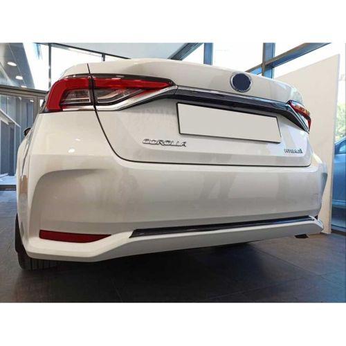 Toyota Corolla Uyumlu 2019+ Arka Tampon Alt Çıtası Piano Black