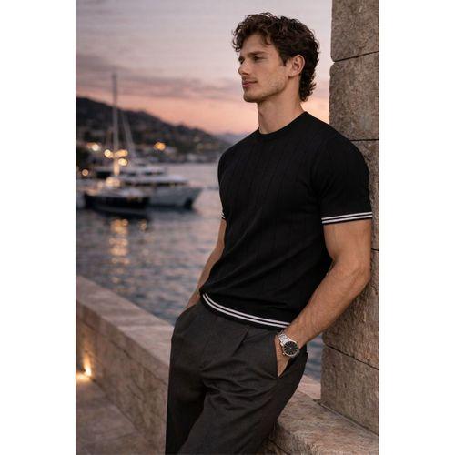 Dale Kolları Şeritli Bisiklet Yaka İnce Triko Örme Regular Fit Erkek T-Shirt - Siyah