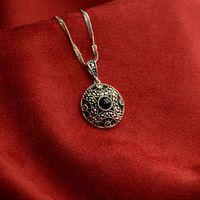 Gümüş Zincirli Oltu Taşlı Kalıp Desenli Kolye