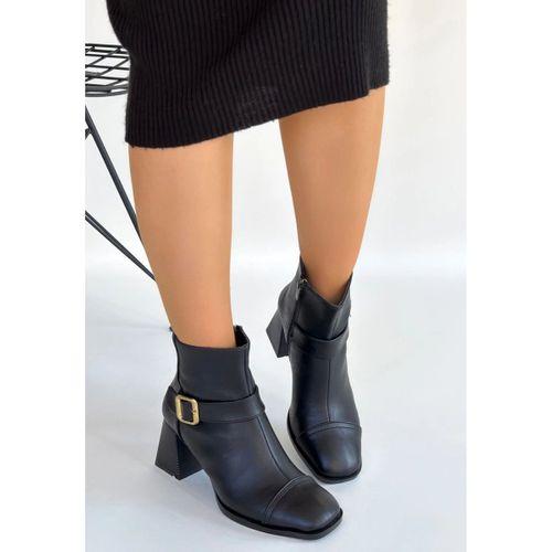 Mejjo Siyah Cilt Topuklu Bot