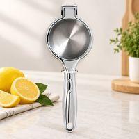 Kollu Çelik Limon Sıkacağı - 7 cm