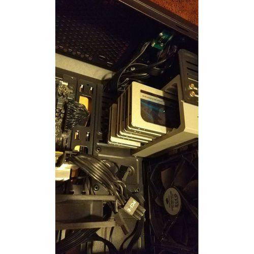 10 × 2.5_ SSD Diskler 5.25_ Bay - 5138738