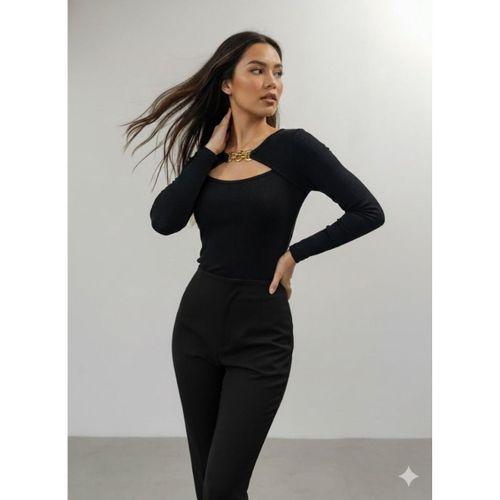 Kadın Uzun Kollu Göğüs Pencere Ve Toka Detay Kaşkorse Kumaş Bluz