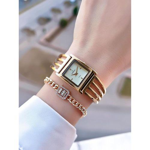 Essence Kaburga Seri Küçük Retro Tasarım Çelik Kararma Yapmaz Kadın Kol Saat+Bileklik BD1215.110.S