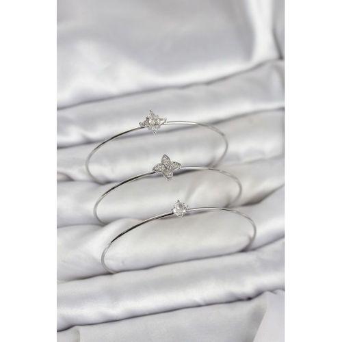 Zirkon Taşlı Gümüş Renk Yonca Model 3'lü Kadın Bileklik Kombini