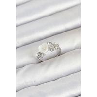 Pirinç Gümüş Renk Çiçek Model Zirkon Taşlı Kadın Yüzük