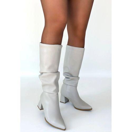 Pitay Bej Cilt Topuklu Çizme