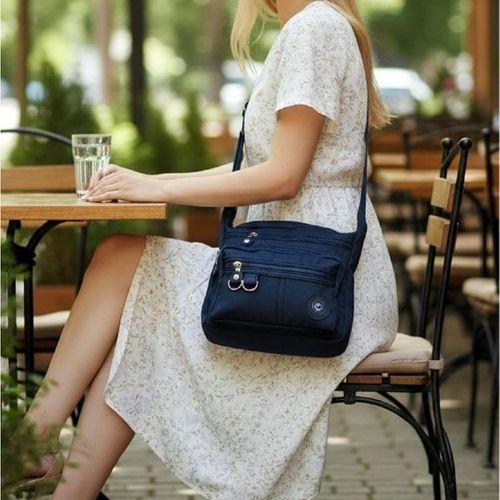 Fiyra ç2 Lacivert Beş Gözlü Krinkıl Kumaş Bayan Çapraz Omuz Çanta