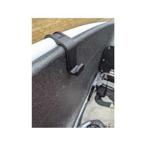 Urban Arrow Kargo Kutusu Kancası (Bu ürün Sadece Plastik parçadır - Almadan Önce Soru Sorabilirsiniz)