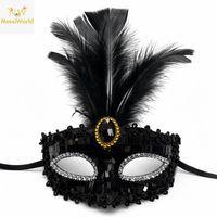 Lüks Siyah Tüylü Taşlı Balo Maskesi