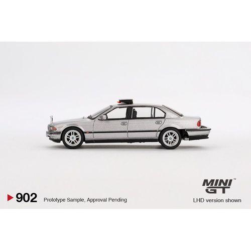Mini GT BMW 750IL "Tomorrow Never Dies" BL 902