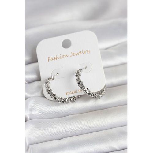Gümüş Renk Pirinç Tırtık Model Kadın Küpe