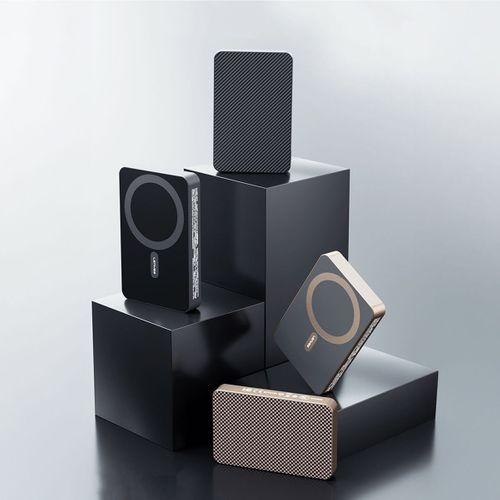 Lenyes P32-1 M-safe Şarj Özellikli Aramid Fiber Powerbank 15W 10000mAh