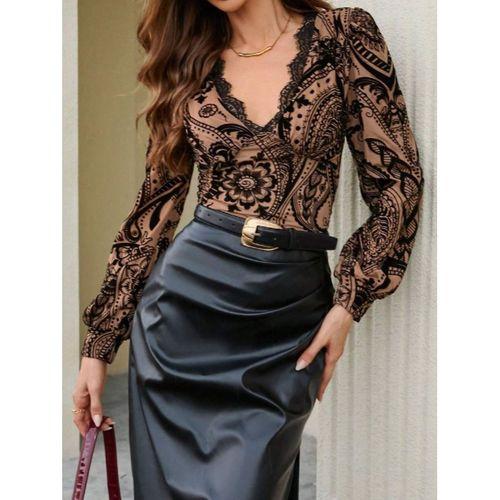 Kadın Uzun Kollu V Dantel Yakalı Modal Bluz