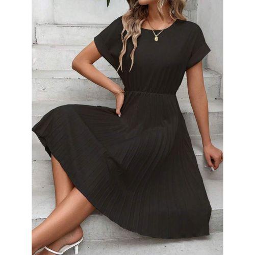 Kadın Kısa Kollu Yakası Açık Belden Lastikli Pileli Kısa Ithal Krep Elbise