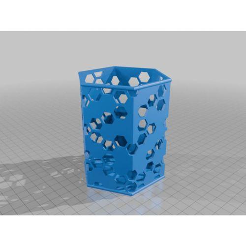 Altıgen Izgara Kalemlik 3D Baskı (Bu ürün Sadece Plastik parçadır - Almadan Önce Soru Sorabilirsiniz)