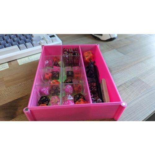 Zar Kutusu D D (Bu ürün Sadece Plastik parçadır - Almadan Önce Soru Sorabilirsiniz)